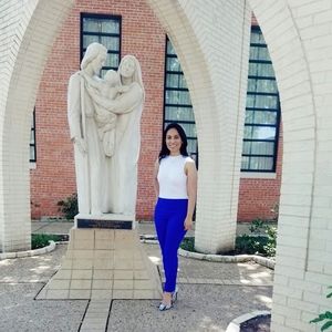 Meet your Posher, Leticia